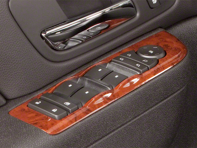 2013 Chevrolet Suburban 4WD 1500 LTZ