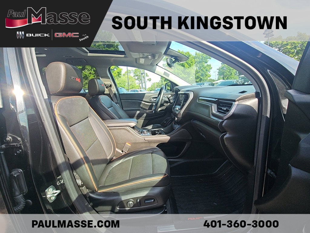2023 GMC Acadia AT4
