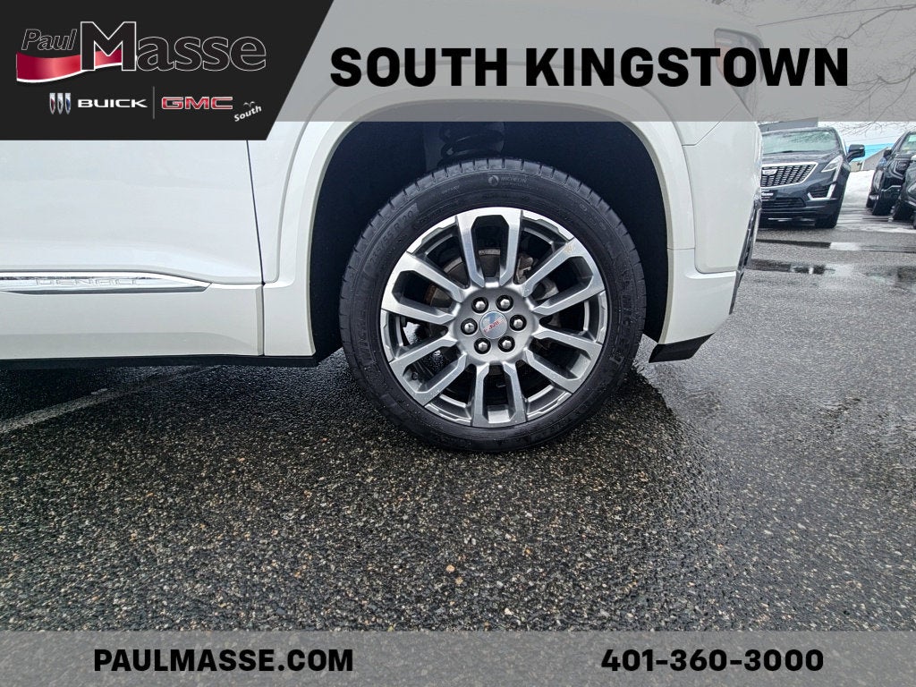 2023 GMC Acadia Denali