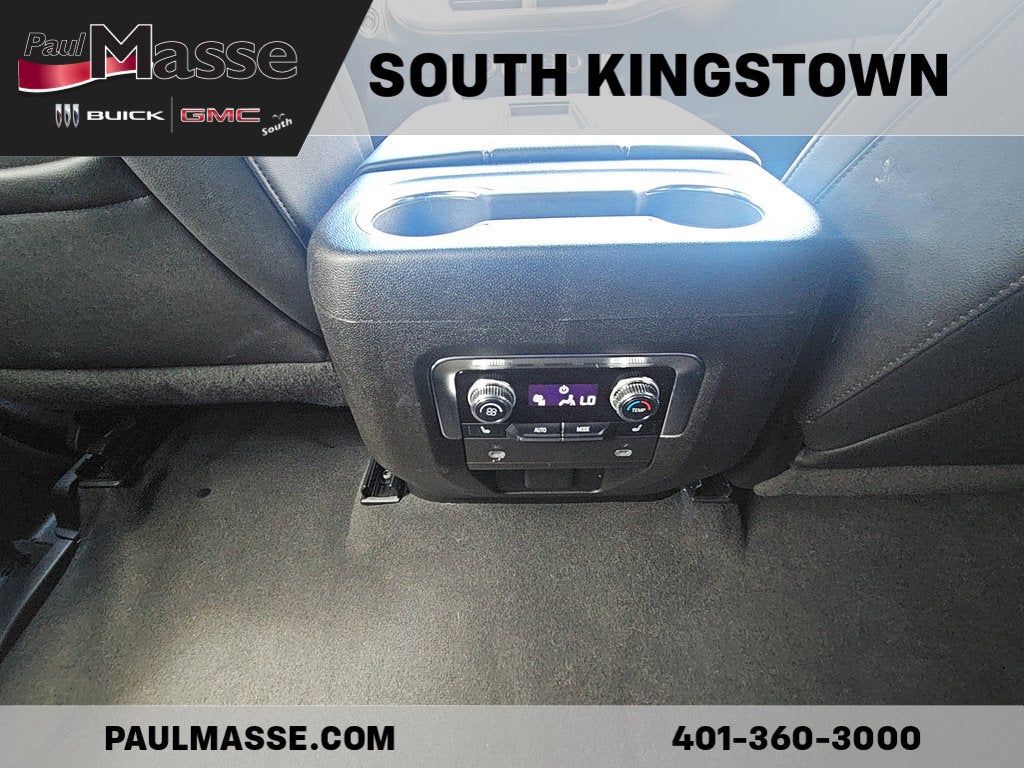 2023 GMC Yukon XL SLT