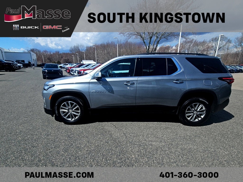 2023 Chevrolet Traverse LT Cloth