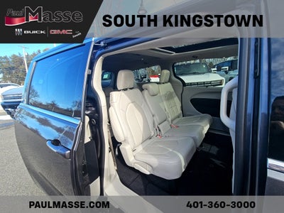 2021 Chrysler Pacifica Touring L