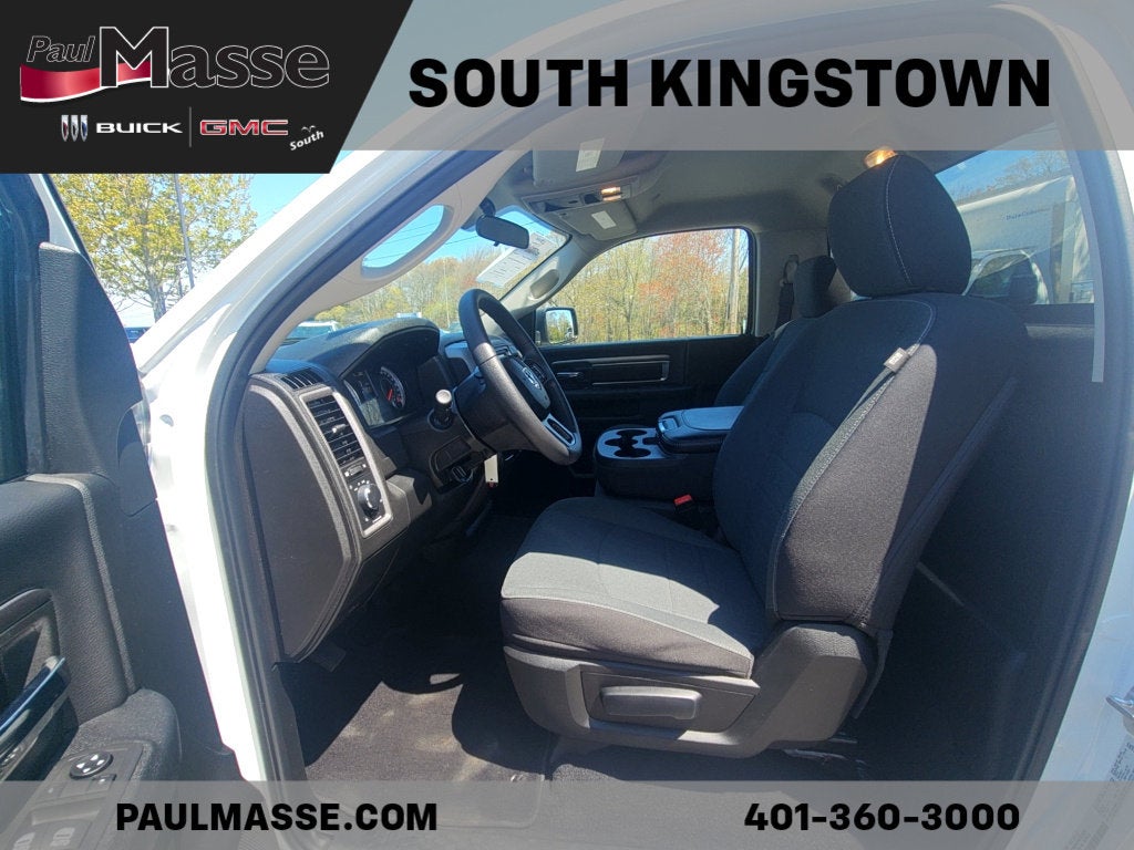 2022 RAM 1500 Classic Tradesman Regular Cab 4x2 8' Box