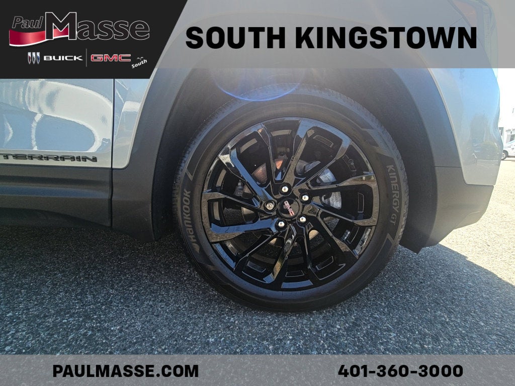 2023 GMC Terrain SLT