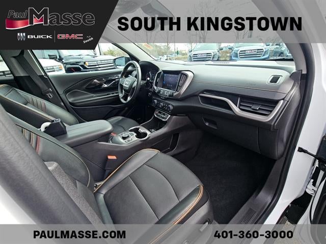 2024 GMC Terrain AT4