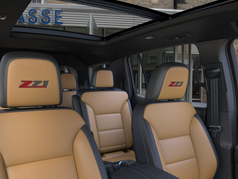 2027 Chevrolet Traverse Z71 - Photo 24