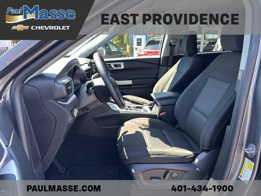 2023 Ford Explorer XLT 4WD