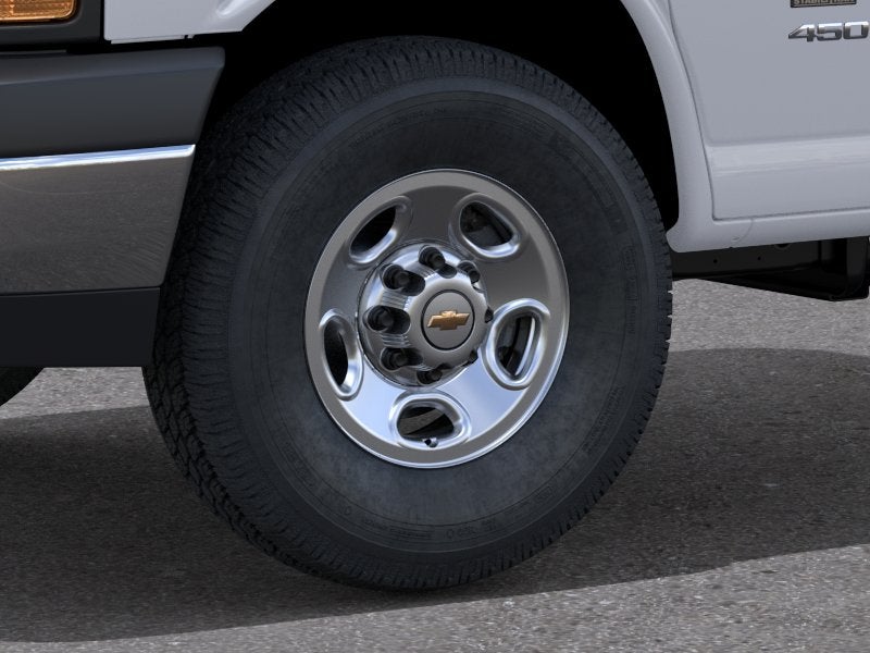 2026 Chevrolet Express Cutaway 3500 Base
