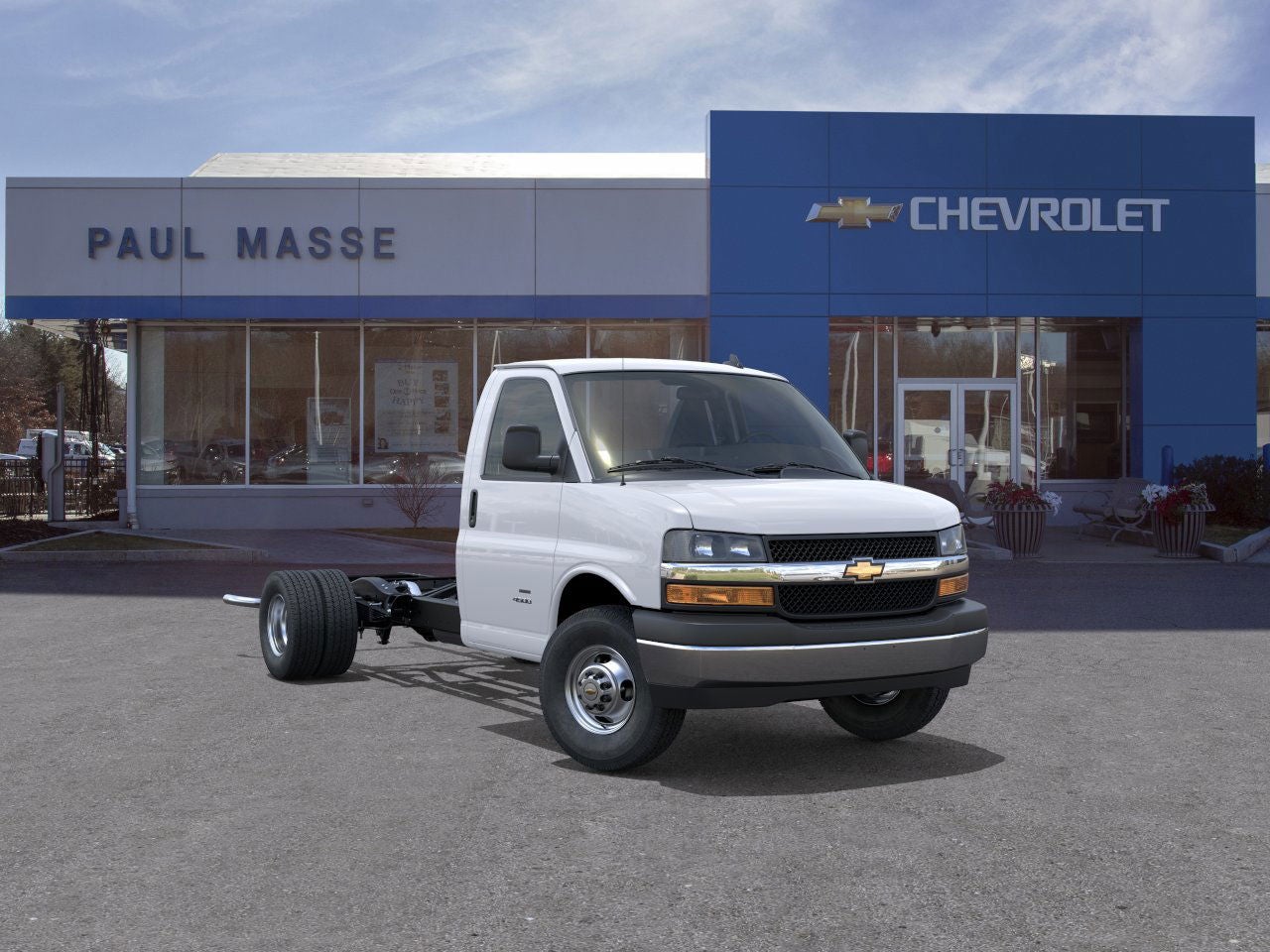 2025 Chevrolet Express Cutaway 3500 Base