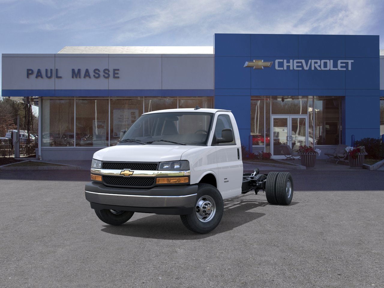 2025 Chevrolet Express Cutaway 3500 Base
