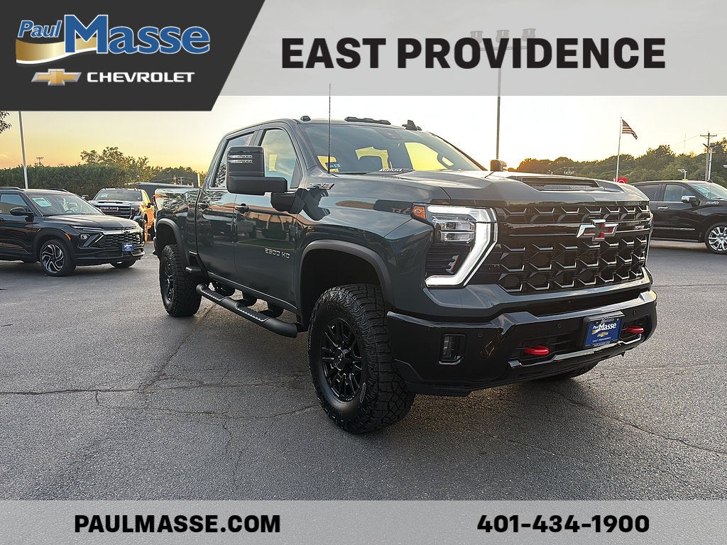 2026 Chevrolet Silverado 2500 HD Crew Cab Standard Box 4-Wheel Drive ZR2