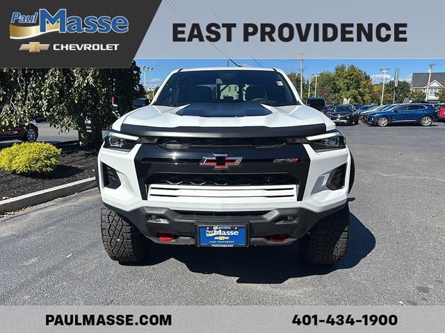 2024 Chevrolet Colorado ZR2 - Photo 2