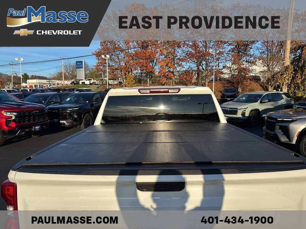 2022 Chevrolet Silverado 1500 Crew Cab Short Box 4-Wheel Drive RST