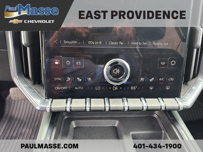 2025 GMC Acadia AWD AT4