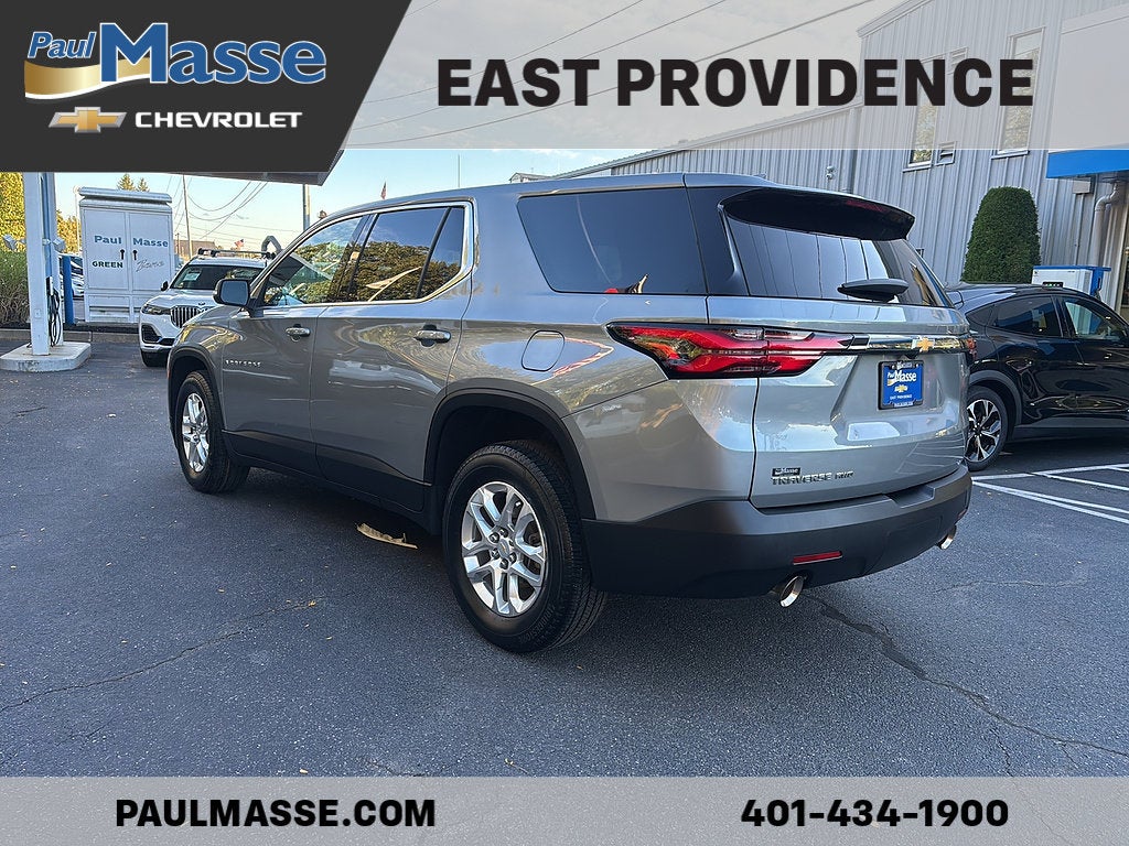 2023 Chevrolet Traverse LS - Photo 5