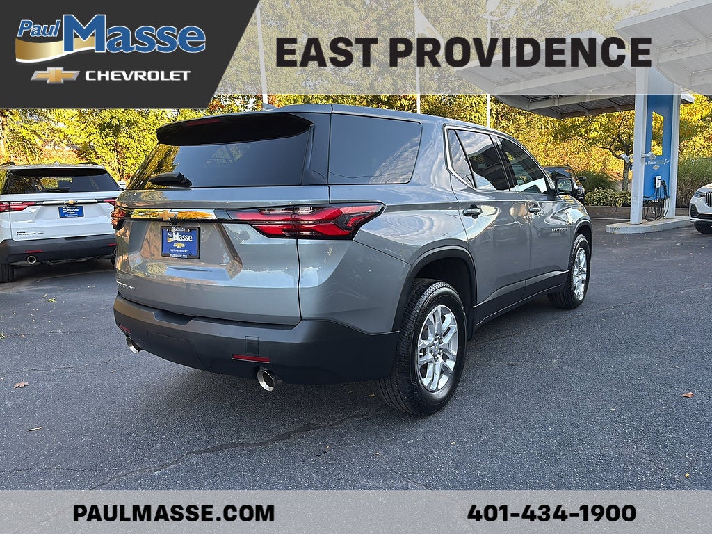 2023 Chevrolet Traverse LS - Photo 7