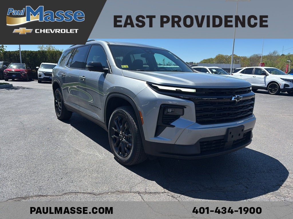 2025 Chevrolet Traverse LT w/2LT
