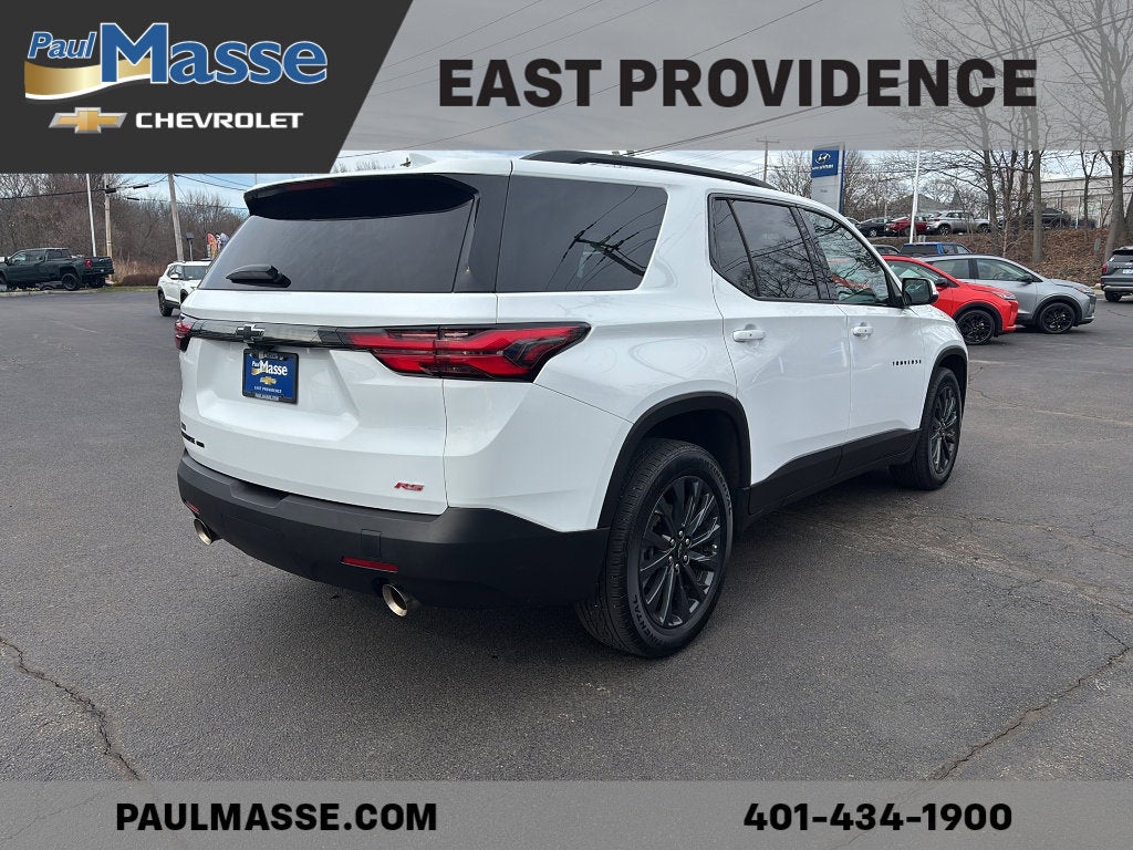 2023 Chevrolet Traverse Base