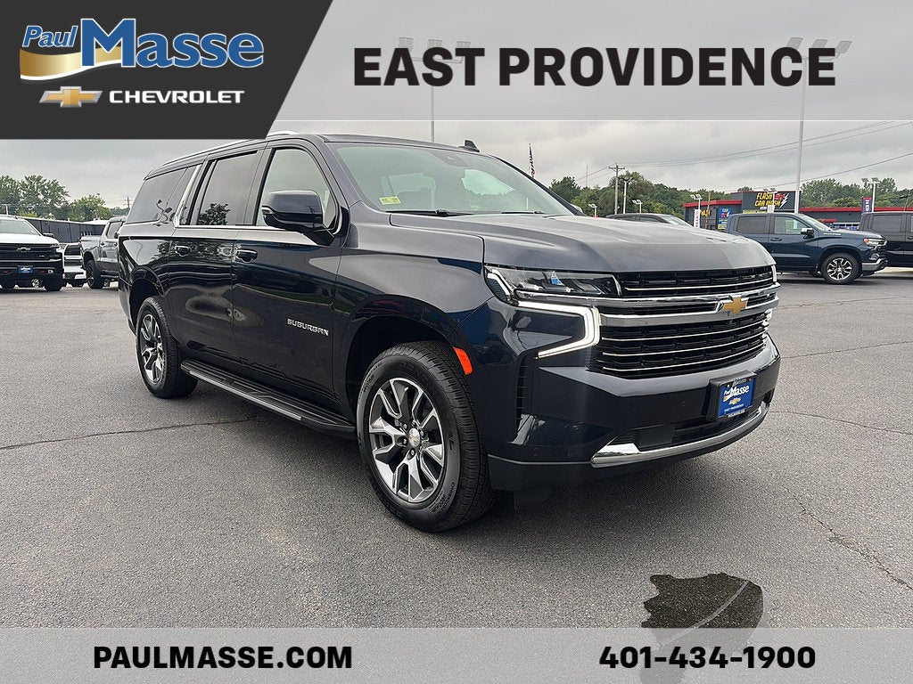 2023 Chevrolet Suburban 4WD LT