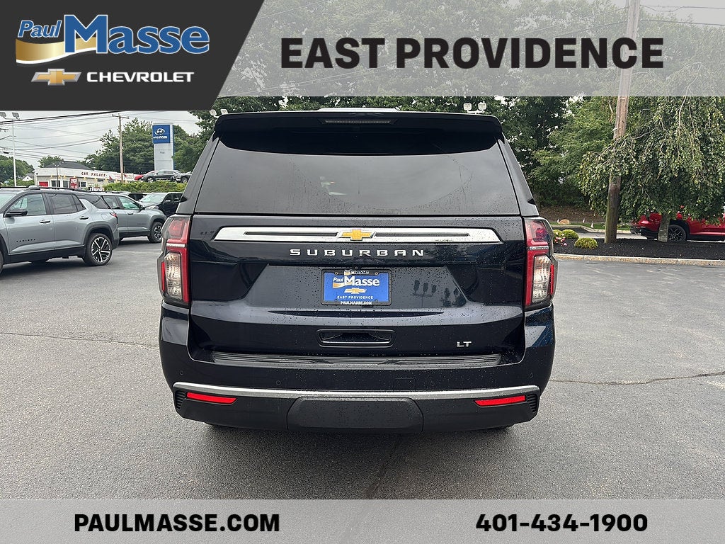 2023 Chevrolet Suburban 4WD LT