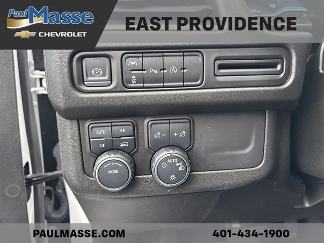 2023 Chevrolet Suburban 4WD LT