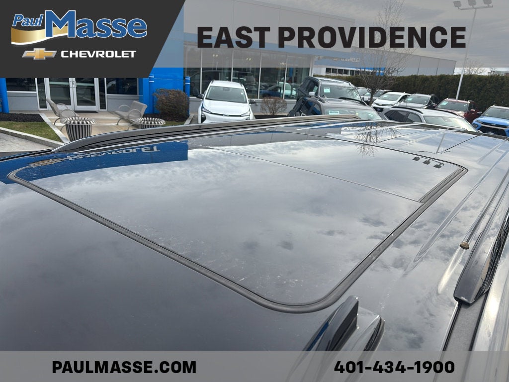 2023 Chevrolet Suburban 4WD RST