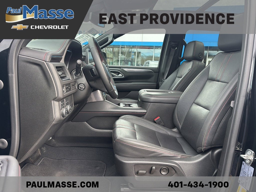 2023 Chevrolet Suburban 4WD RST