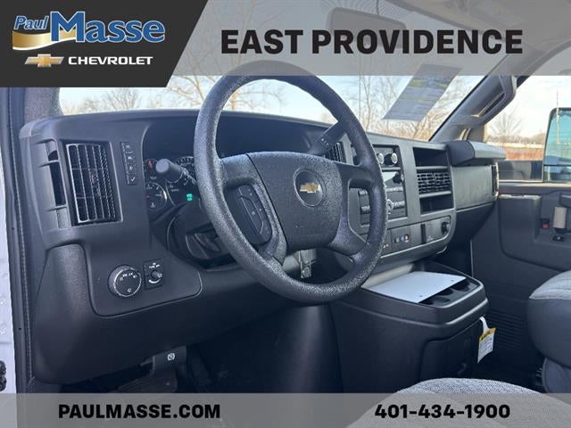 2024 Chevrolet Express Cutaway 3500 Base
