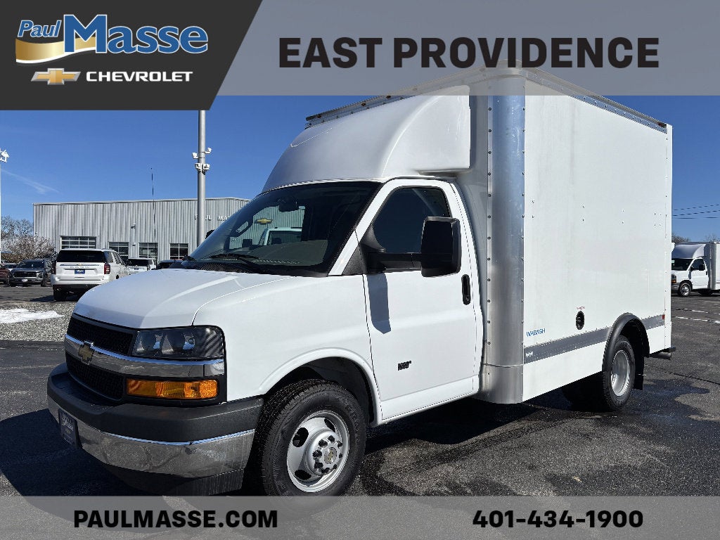 2024 Chevrolet Express Cutaway 3500 Base