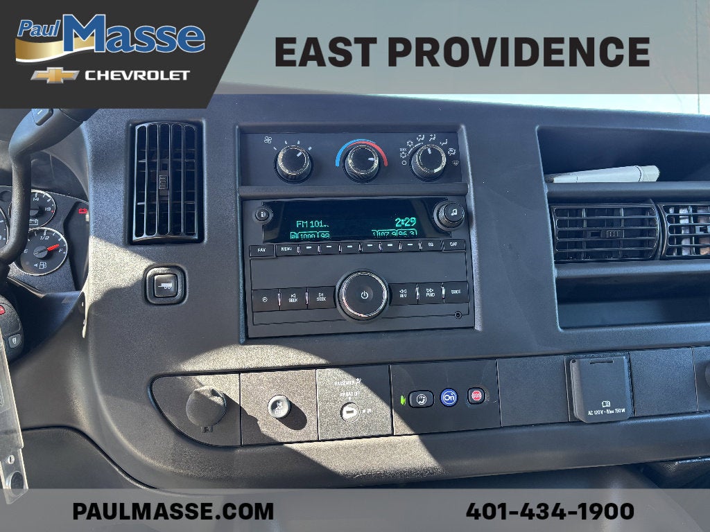 2024 Chevrolet Express Cutaway 3500 Base