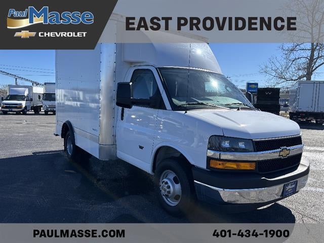 2024 Chevrolet Express Cutaway 3500 Base