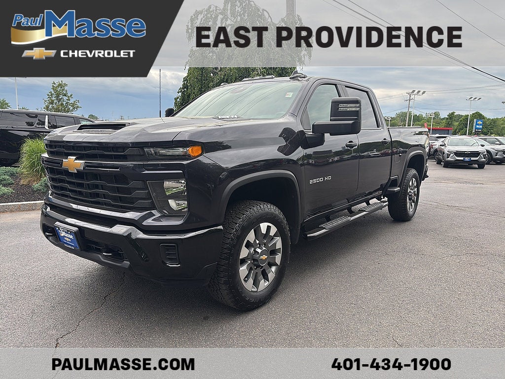 2024 Chevrolet Silverado 2500 HD Crew Cab Standard Box 4-Wheel Drive Custom