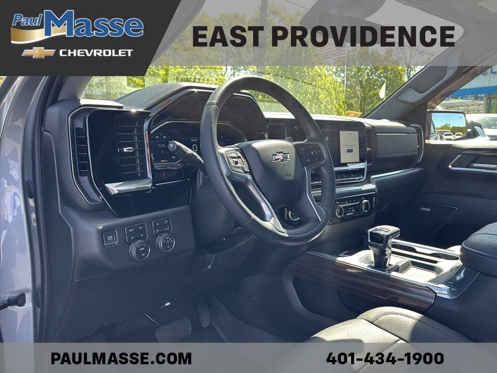 2023 Chevrolet Silverado 1500 Crew Cab Short Box 4-Wheel Drive RST