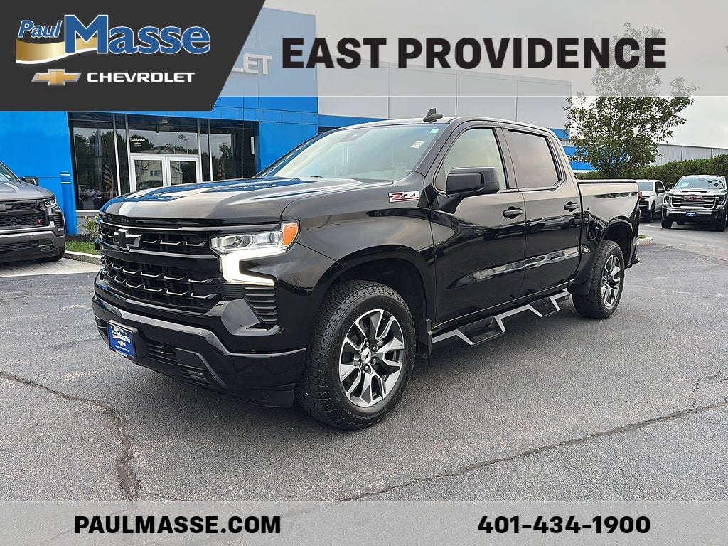 2023 Chevrolet Silverado 1500 Crew Cab Short Box 4-Wheel Drive RST