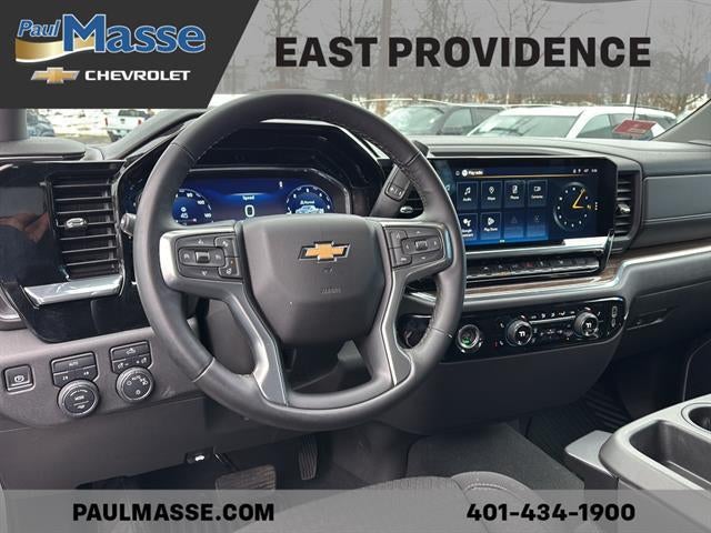 2023 Chevrolet Silverado 1500 Crew Cab Short Box 4-Wheel Drive LT 2FL