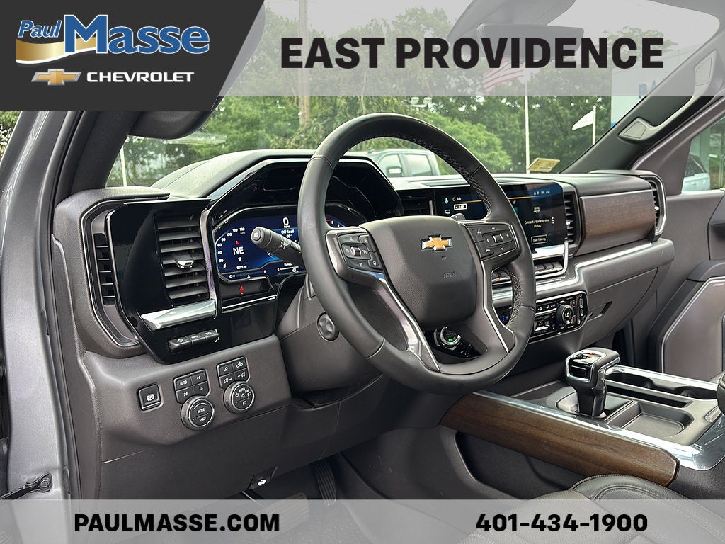 2025 Chevrolet Silverado 1500 Crew Cab Short Box 4-Wheel Drive High Country