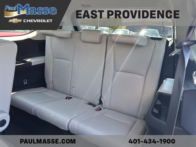 2025 Toyota Grand Highlander Base