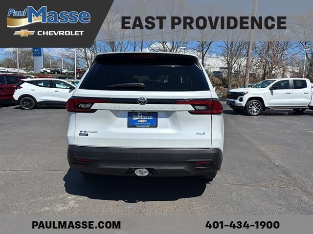 2025 Toyota Grand Highlander Base